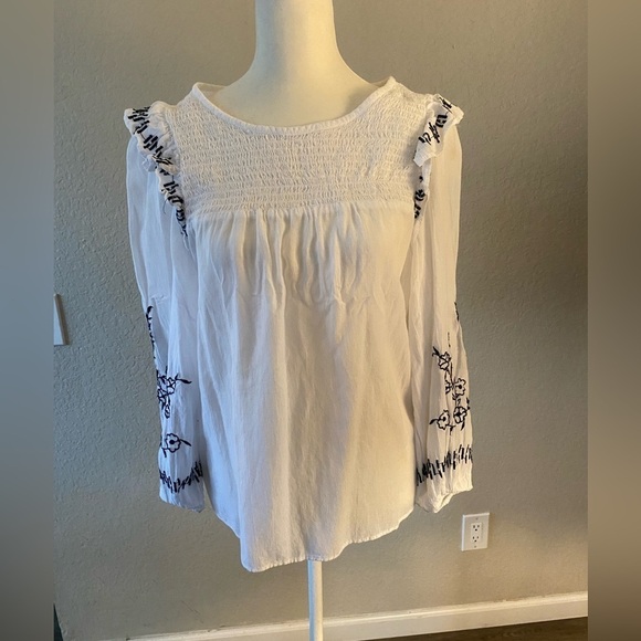 Loft Smocked Front Long SleevedEmbroidered Lightweight Gauze Blouse.S - Picture 1 of 5